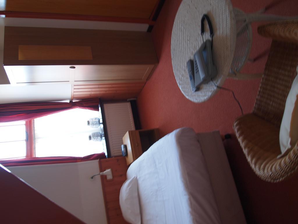 Hotel De La Poste Ootmarsum Habitación foto